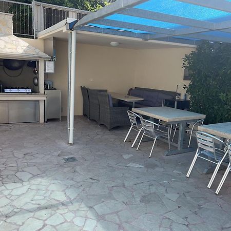 פודסטראנה Apartments Toni 2000 מראה חיצוני תמונה